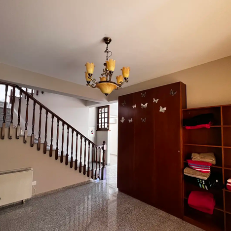 5-bedroom house in Limassol / Agios Tychonas