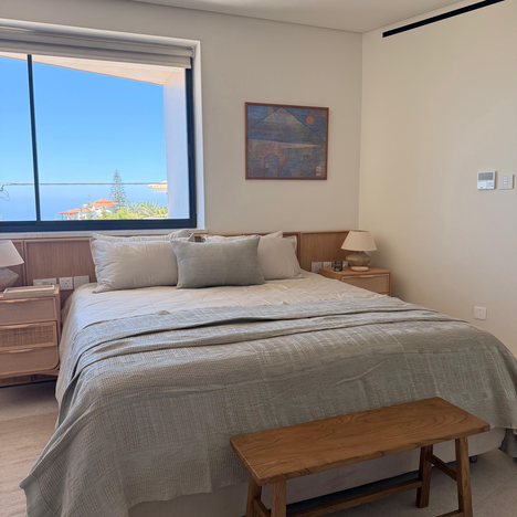 5-bedroom house in Paphos / Tala