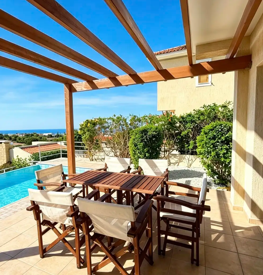 3-bedroom house in Paphos / Konia