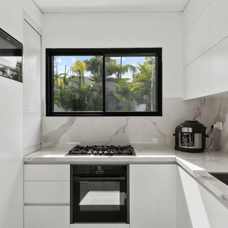 4-bedroom house in Paphos / Tala