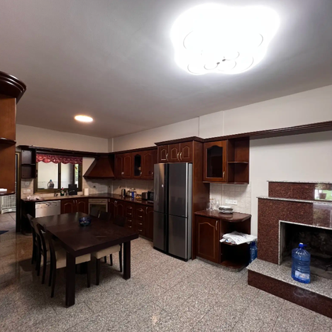5-bedroom house in Limassol / Agios Tychonas