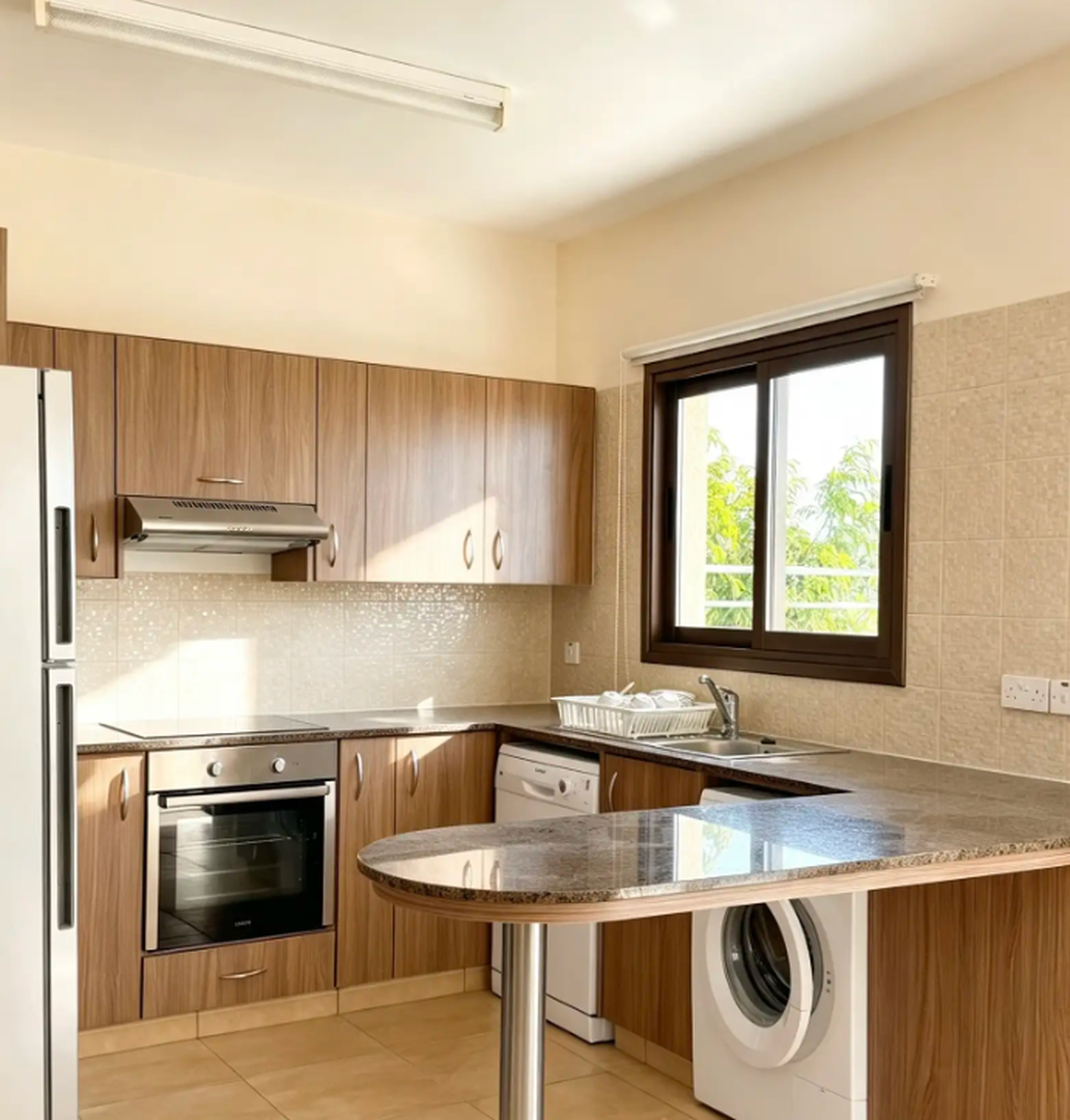 3-bedroom house in Paphos / Konia