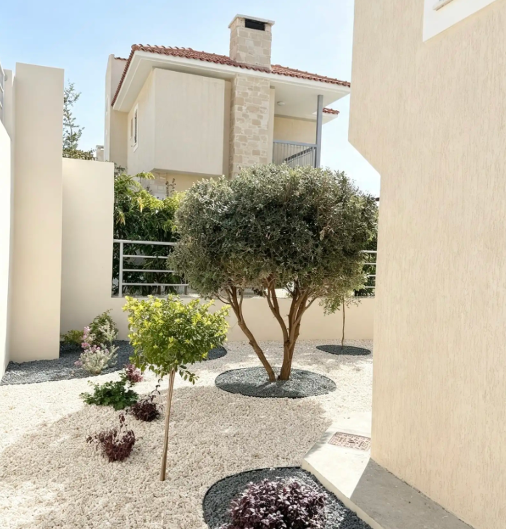 3-bedroom house in Paphos / Konia