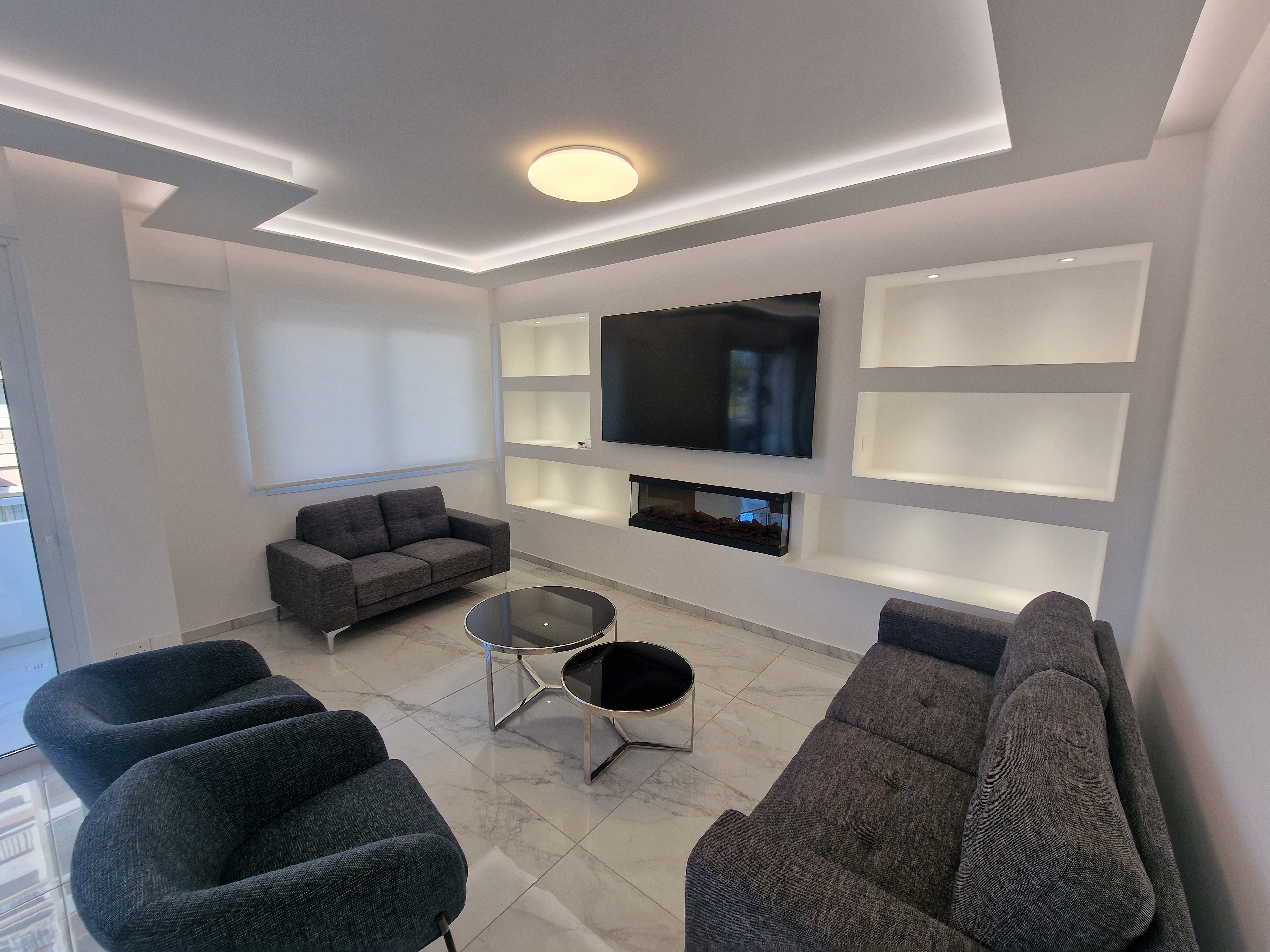 - Image 1