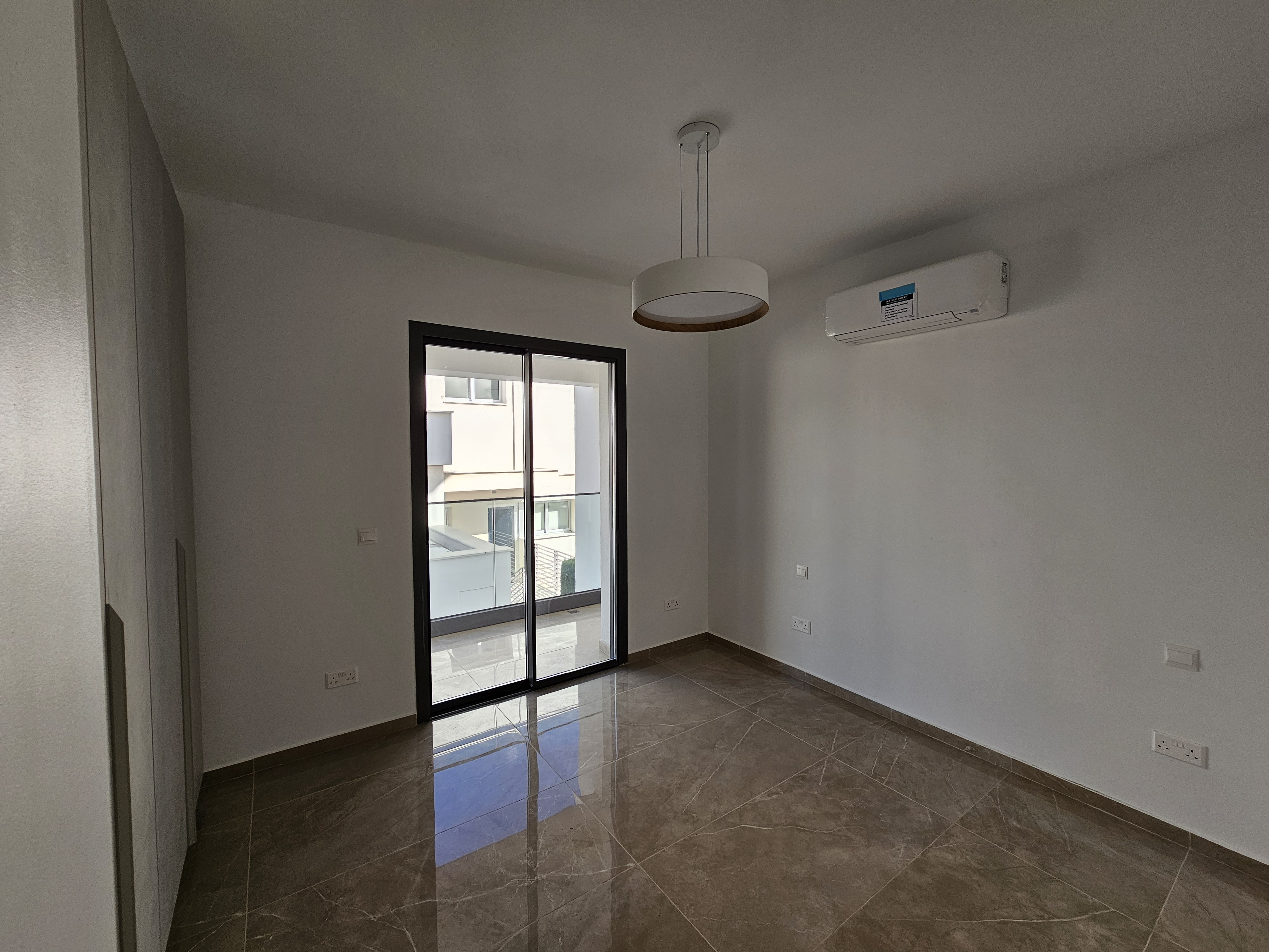 Nelia Court