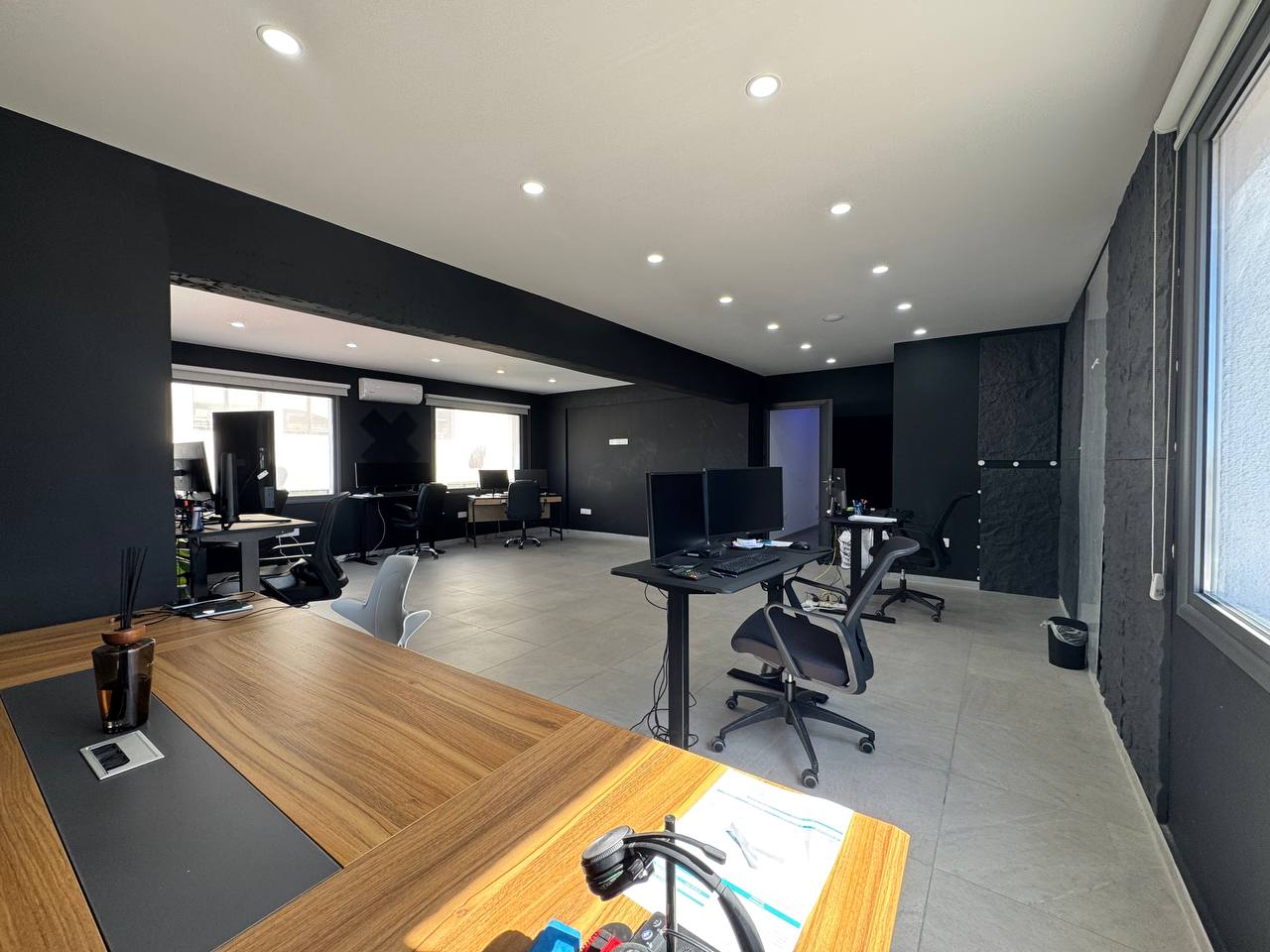  - Image 1