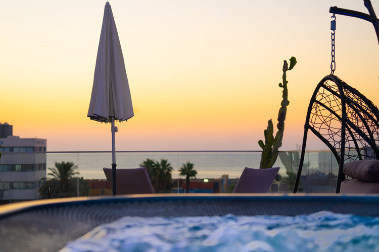 Mesogios House Suites