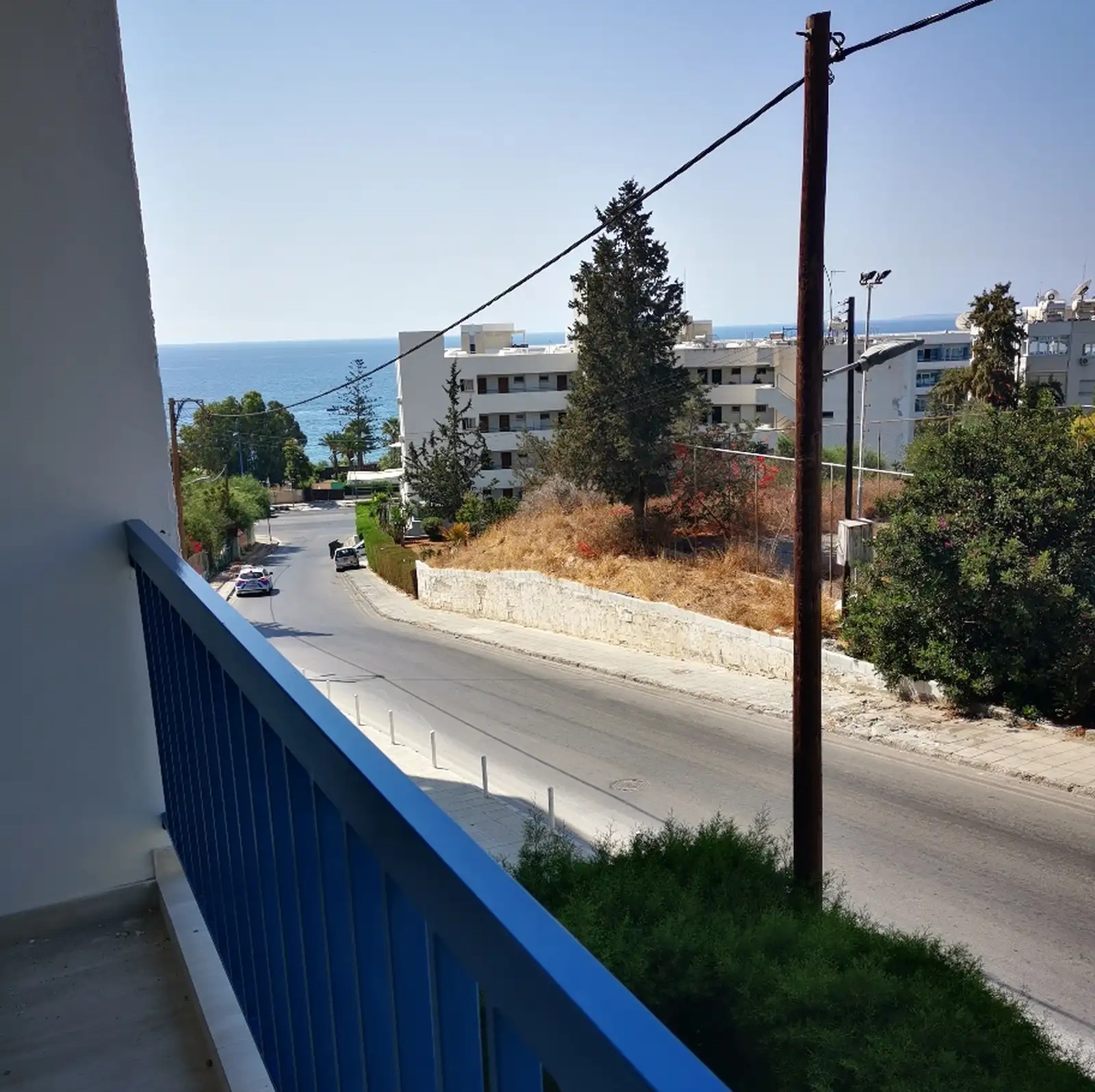  - Image 1