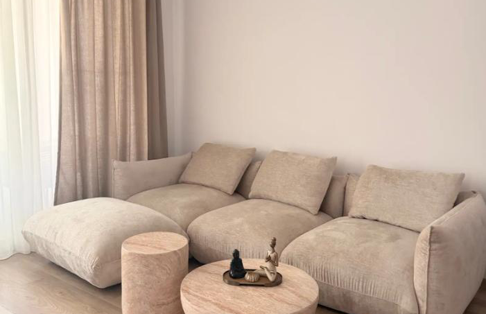  - Image 1