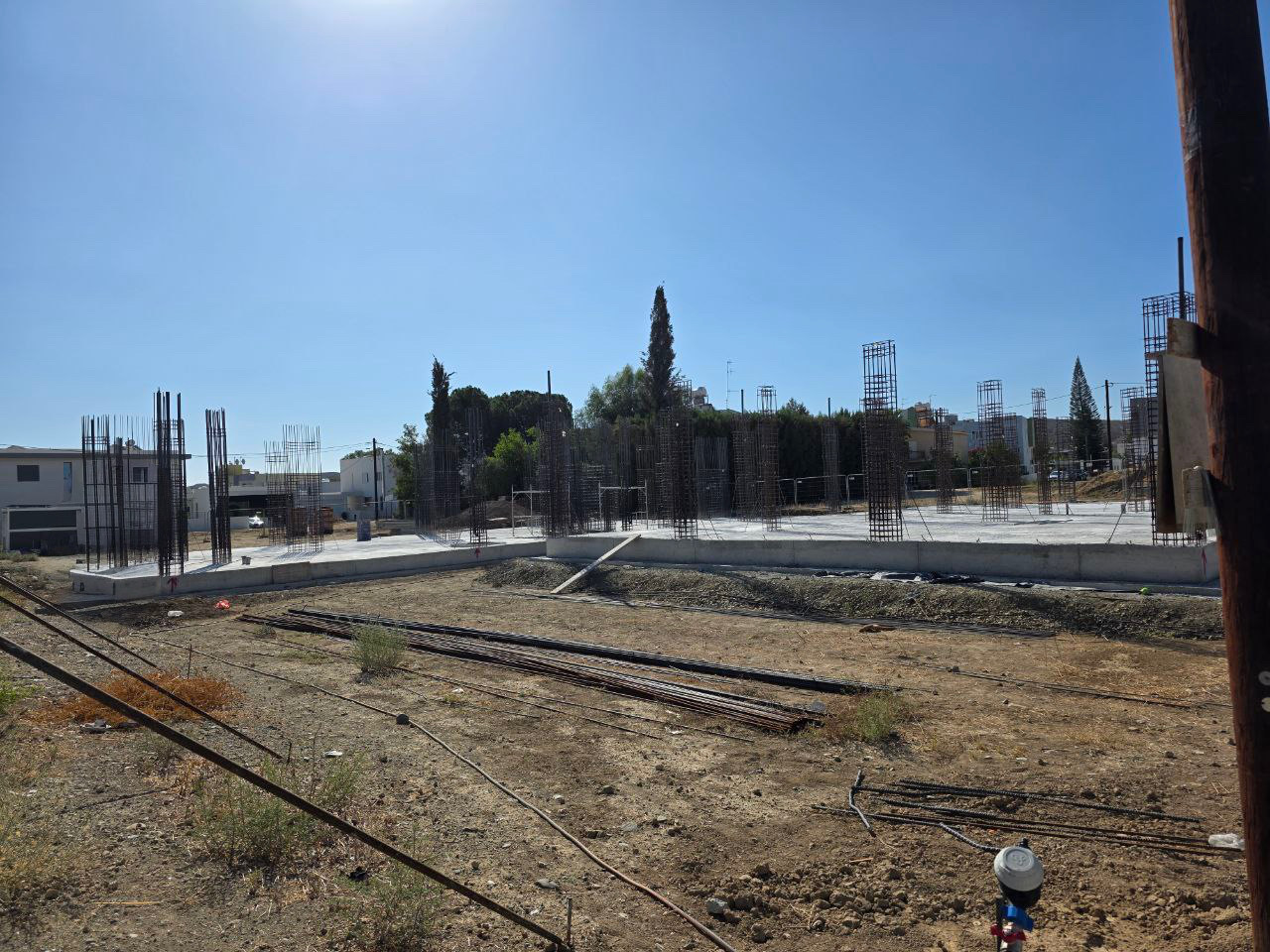 Omonia Pera