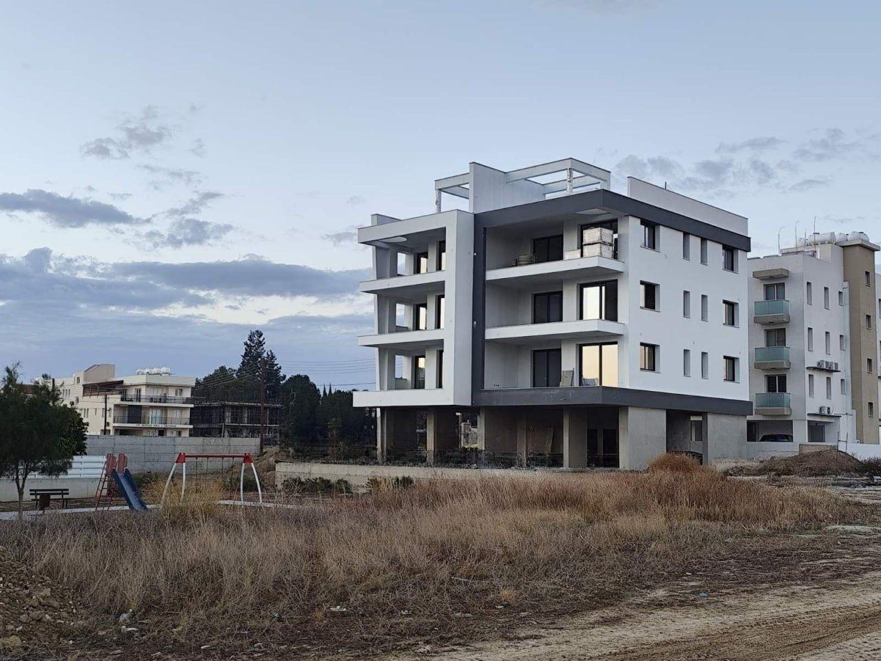  - Image 1