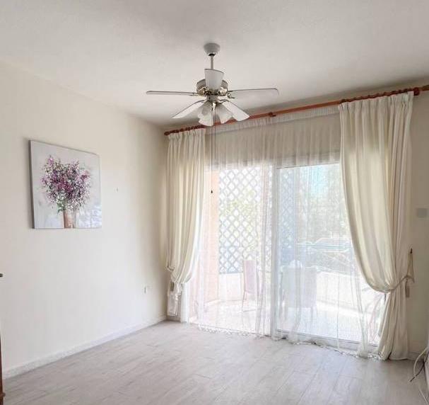 Kings Palace Apartments