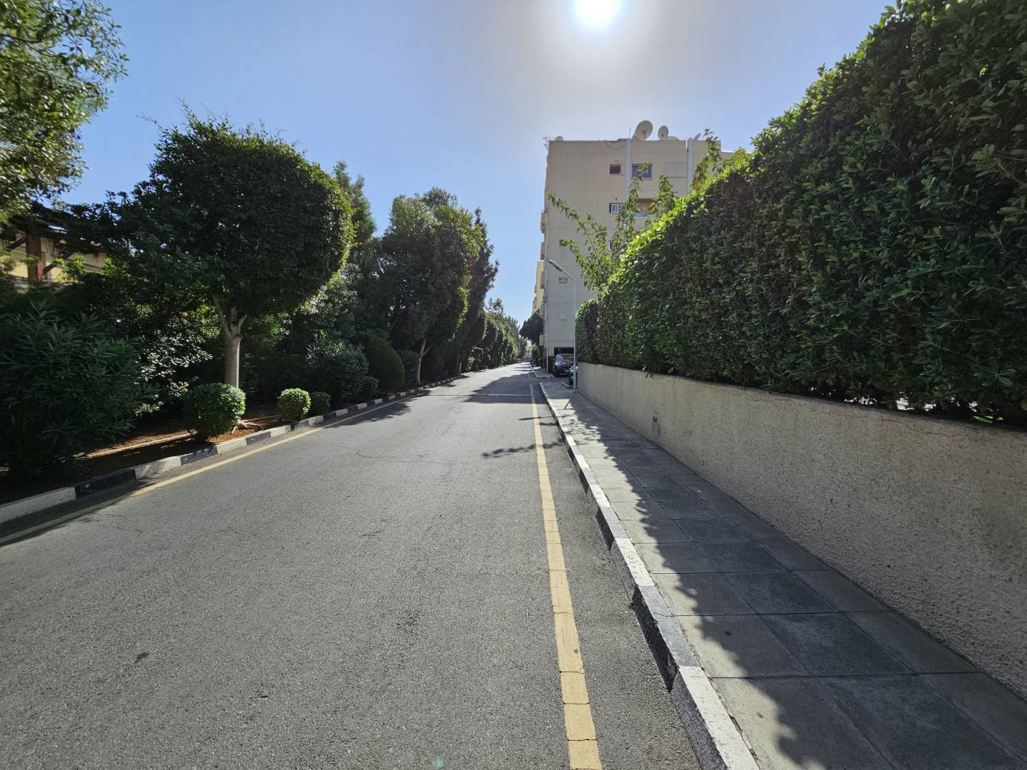Deana Beach Apartments