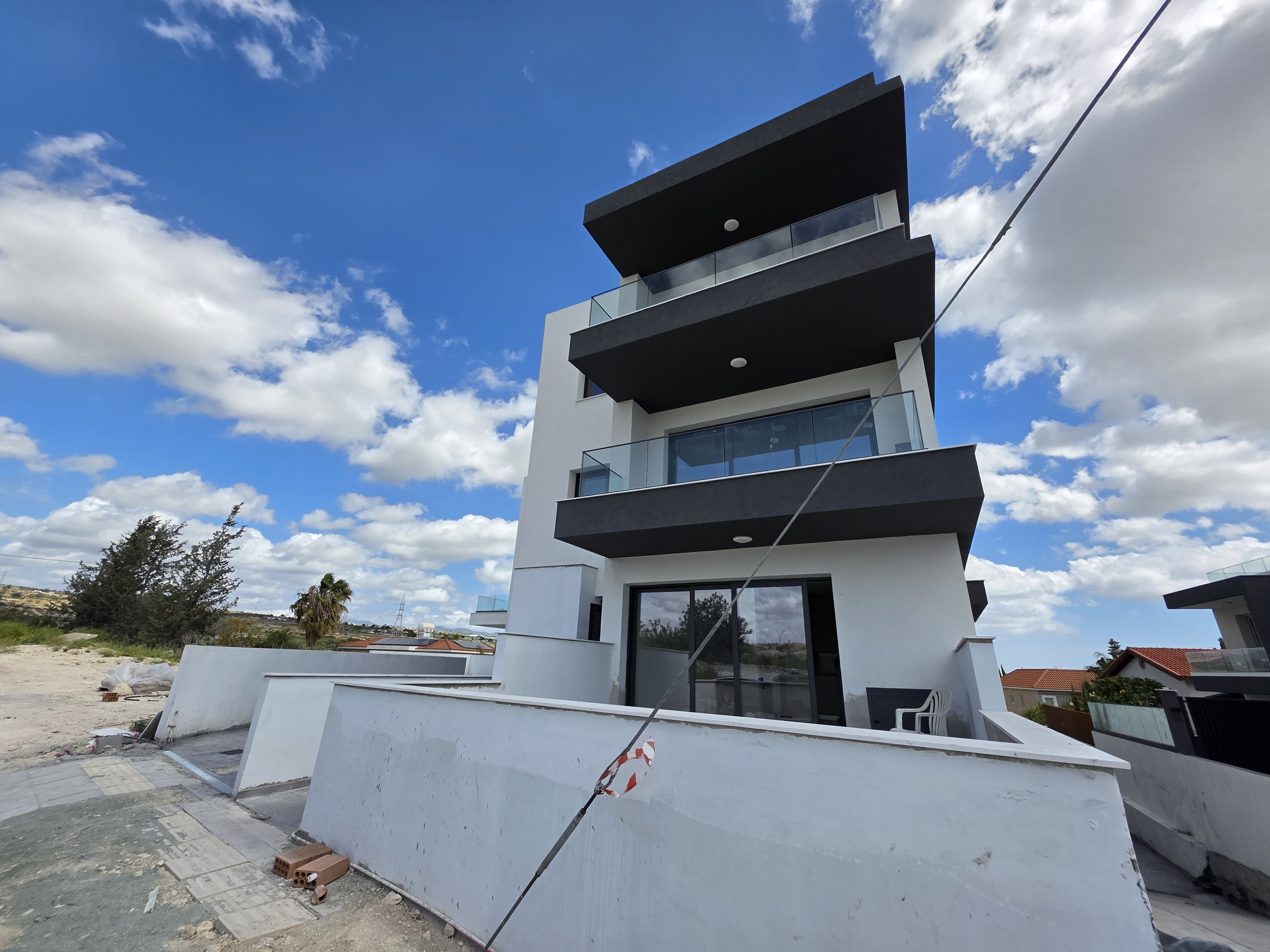 Ypsonas Court (FC 117)