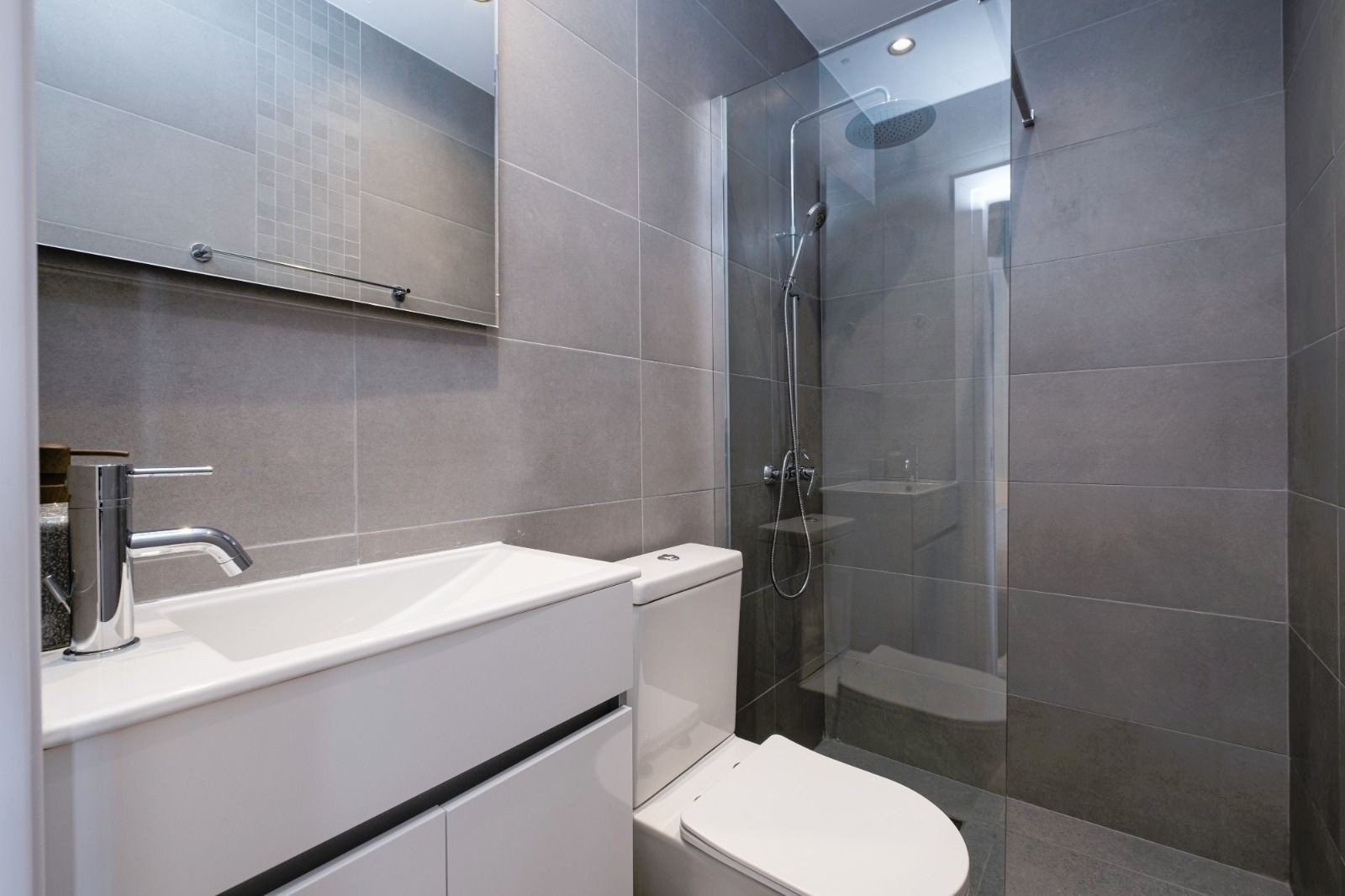 Silene Residences