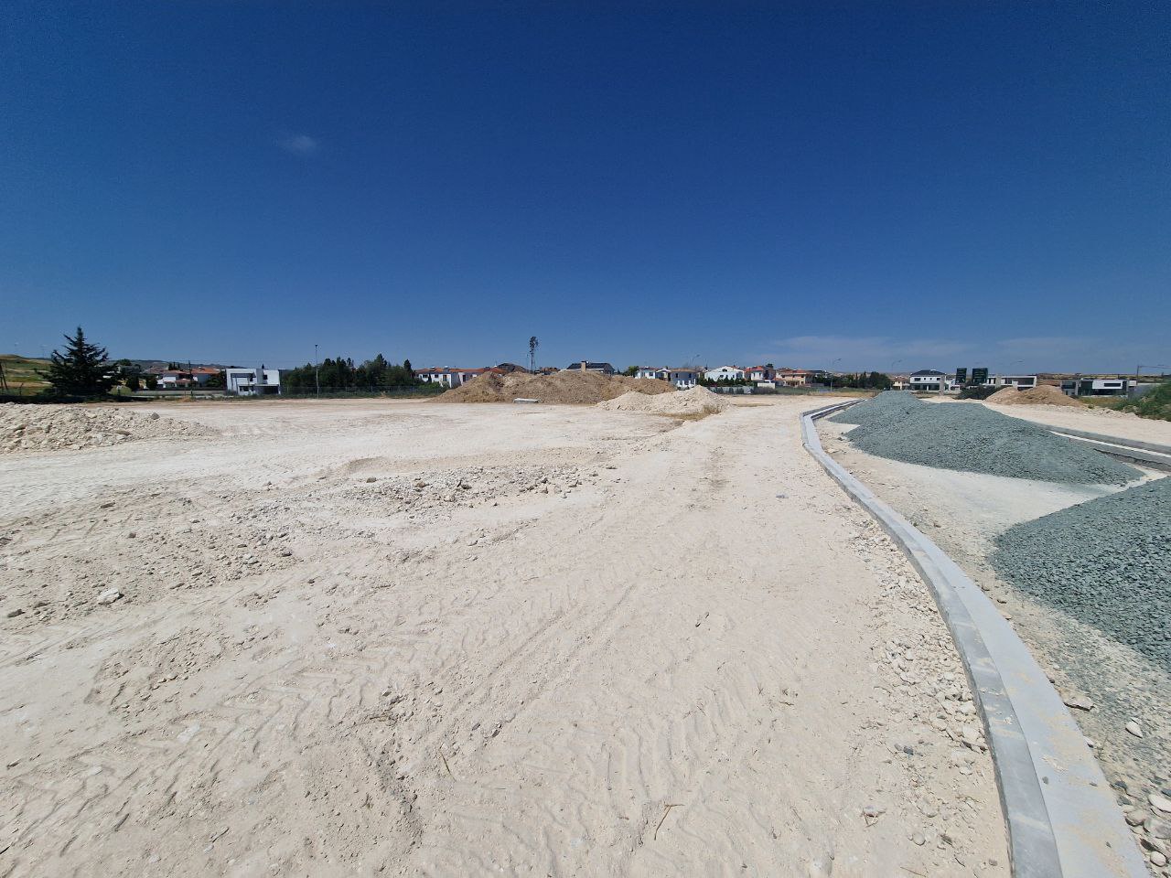 - Image 1