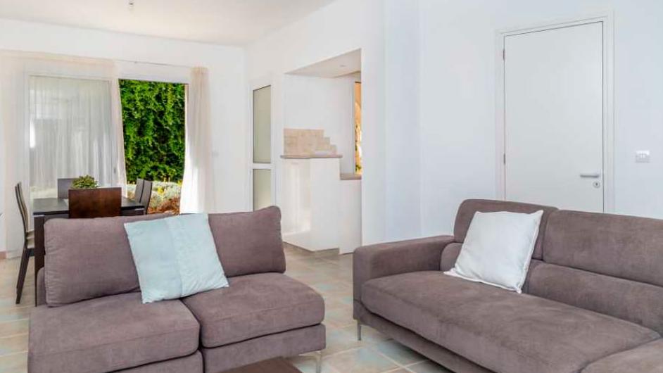 Polis Beach Villas