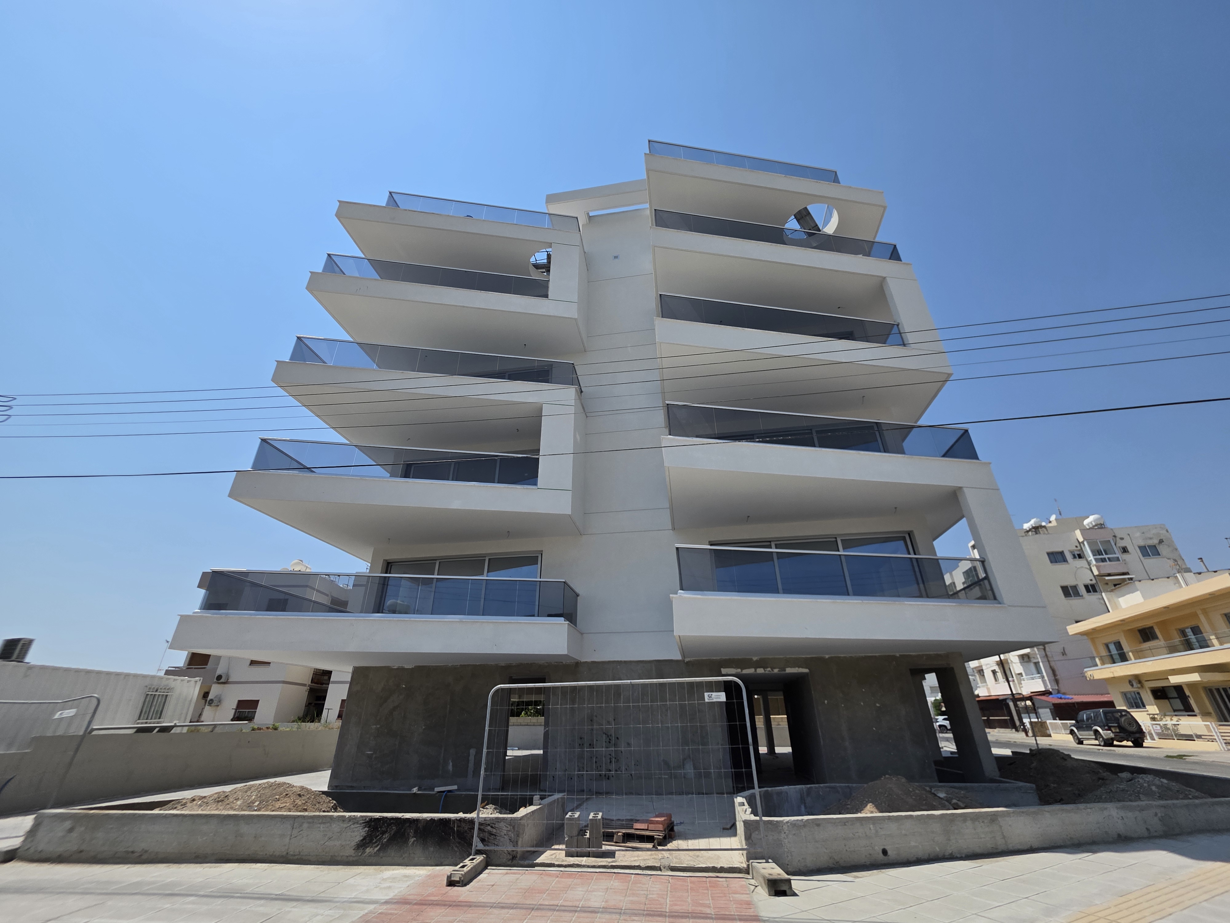  - Image 1