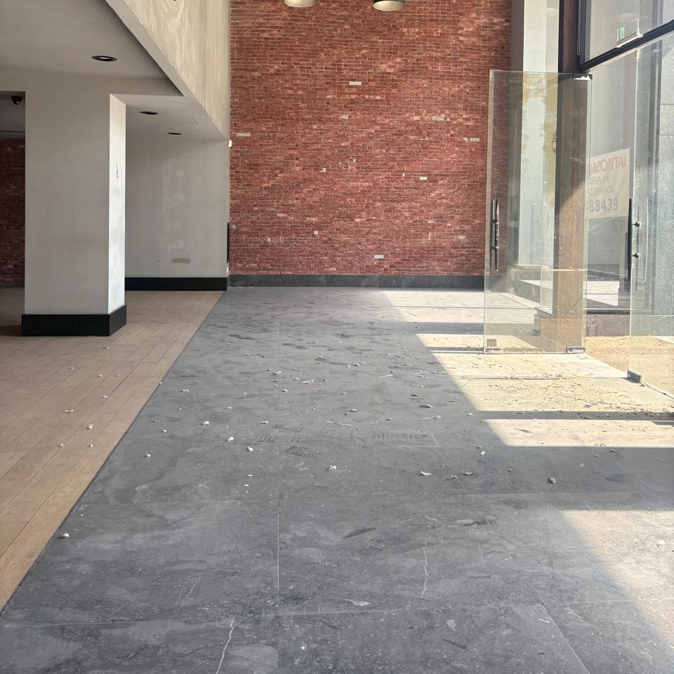  - Image 1
