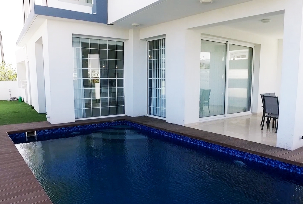 Plus 7 Livadia Garden 1