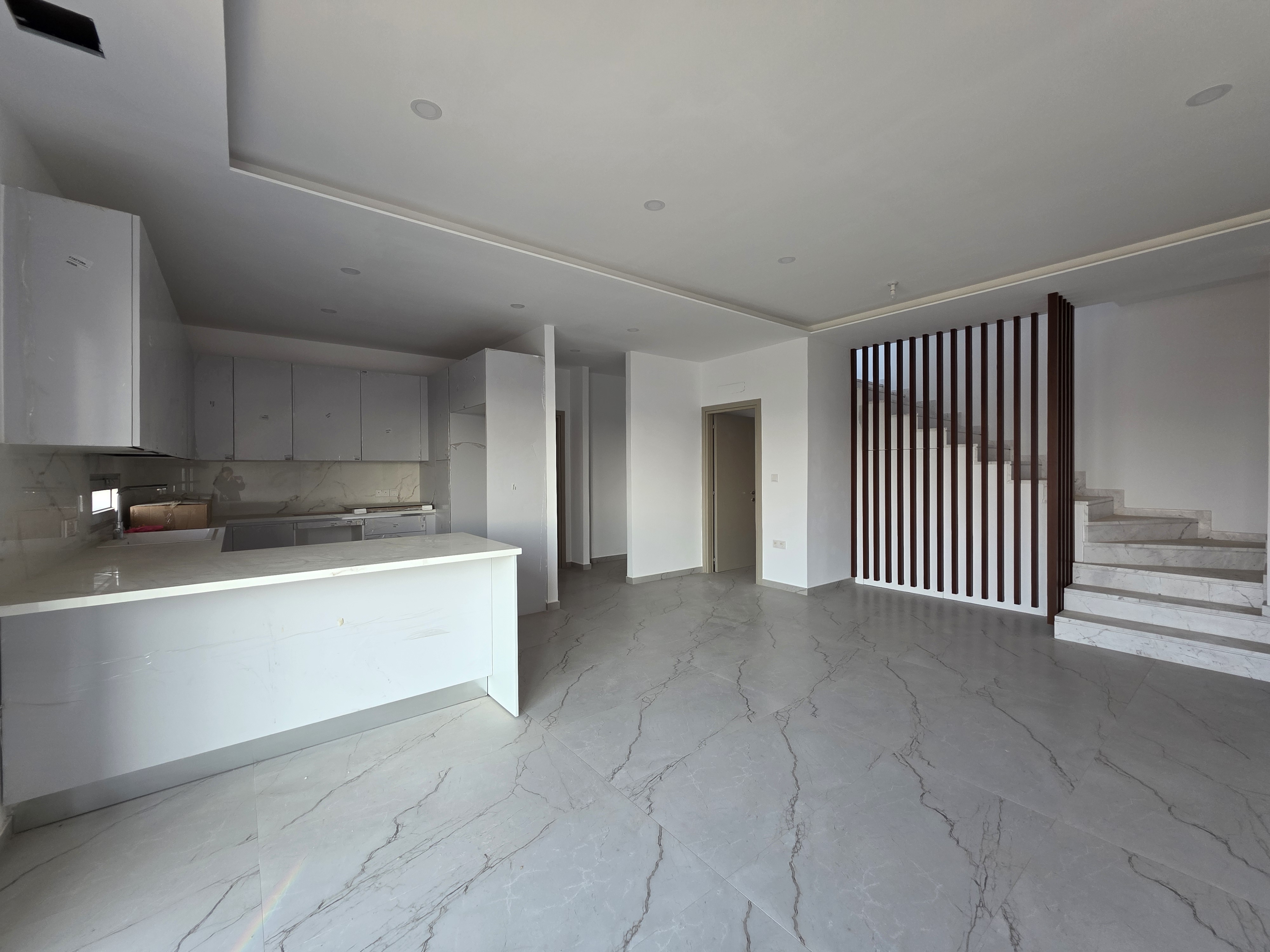 - Image 1