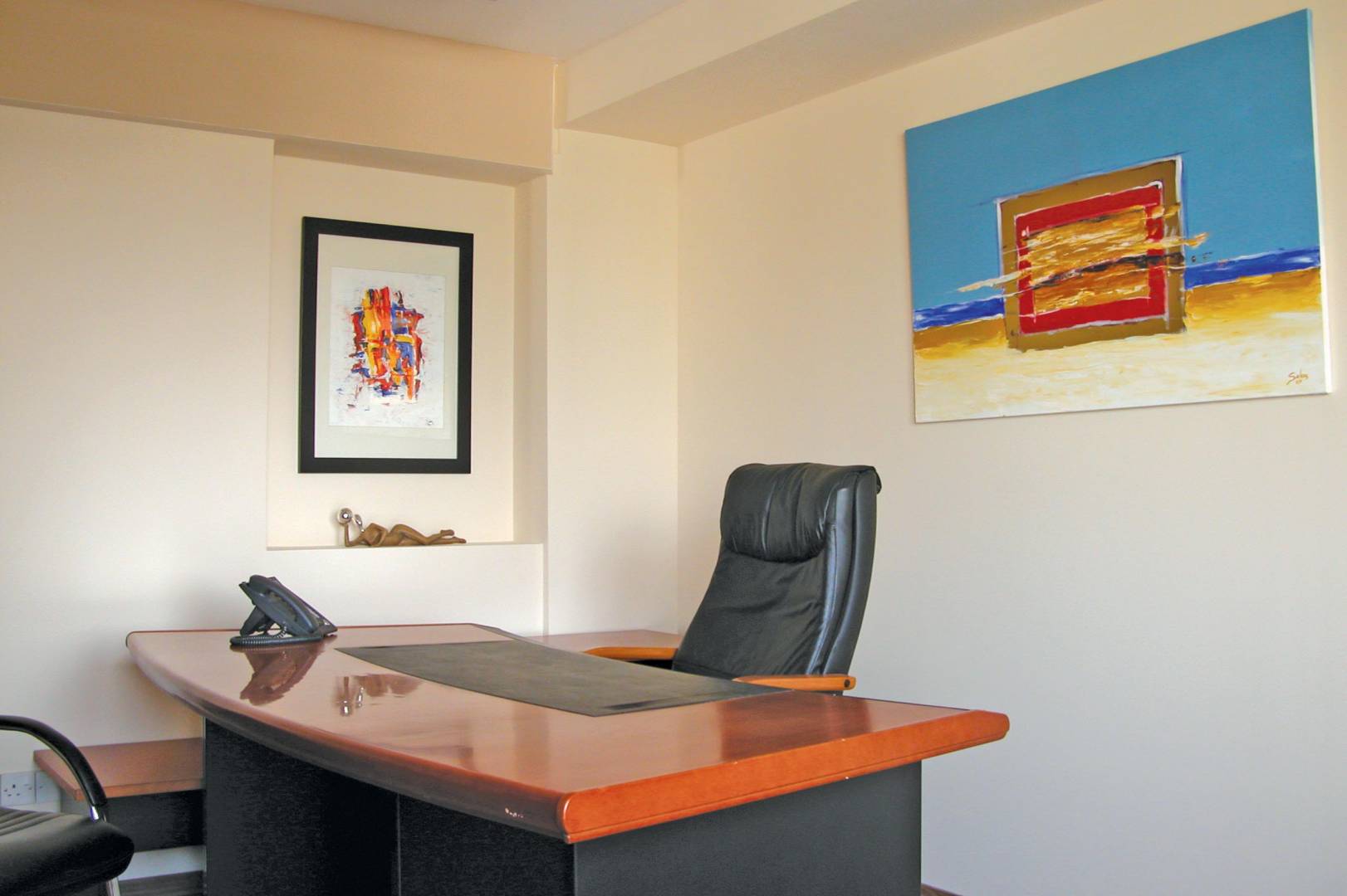 Vanezis Business Center