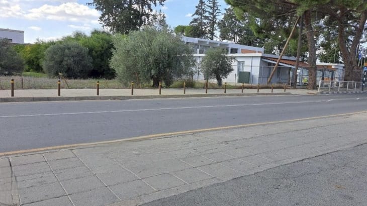 - Image 1