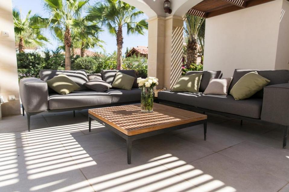 Faros Sea Residence