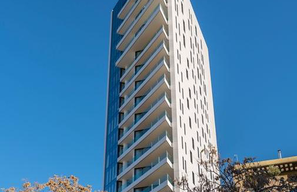 - Image 1