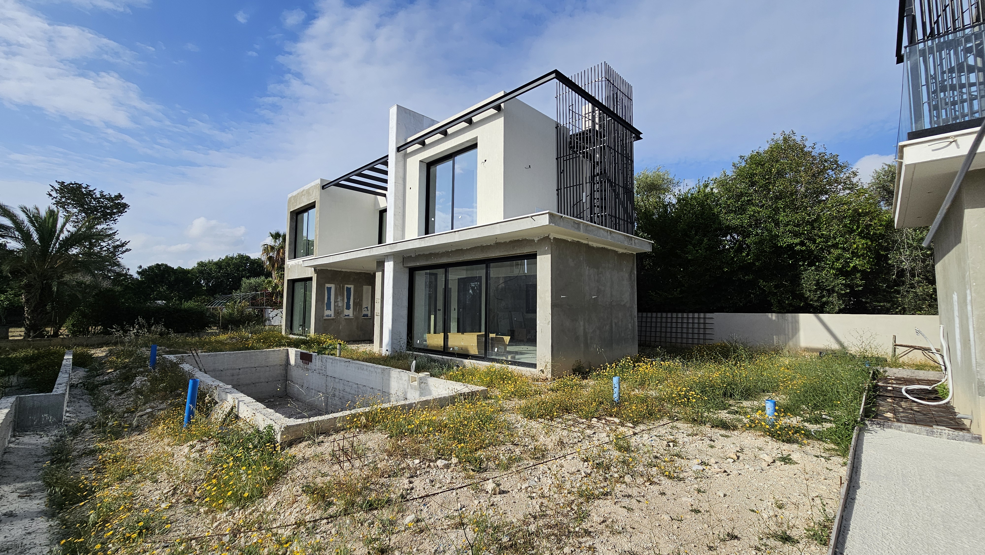 - Image 1