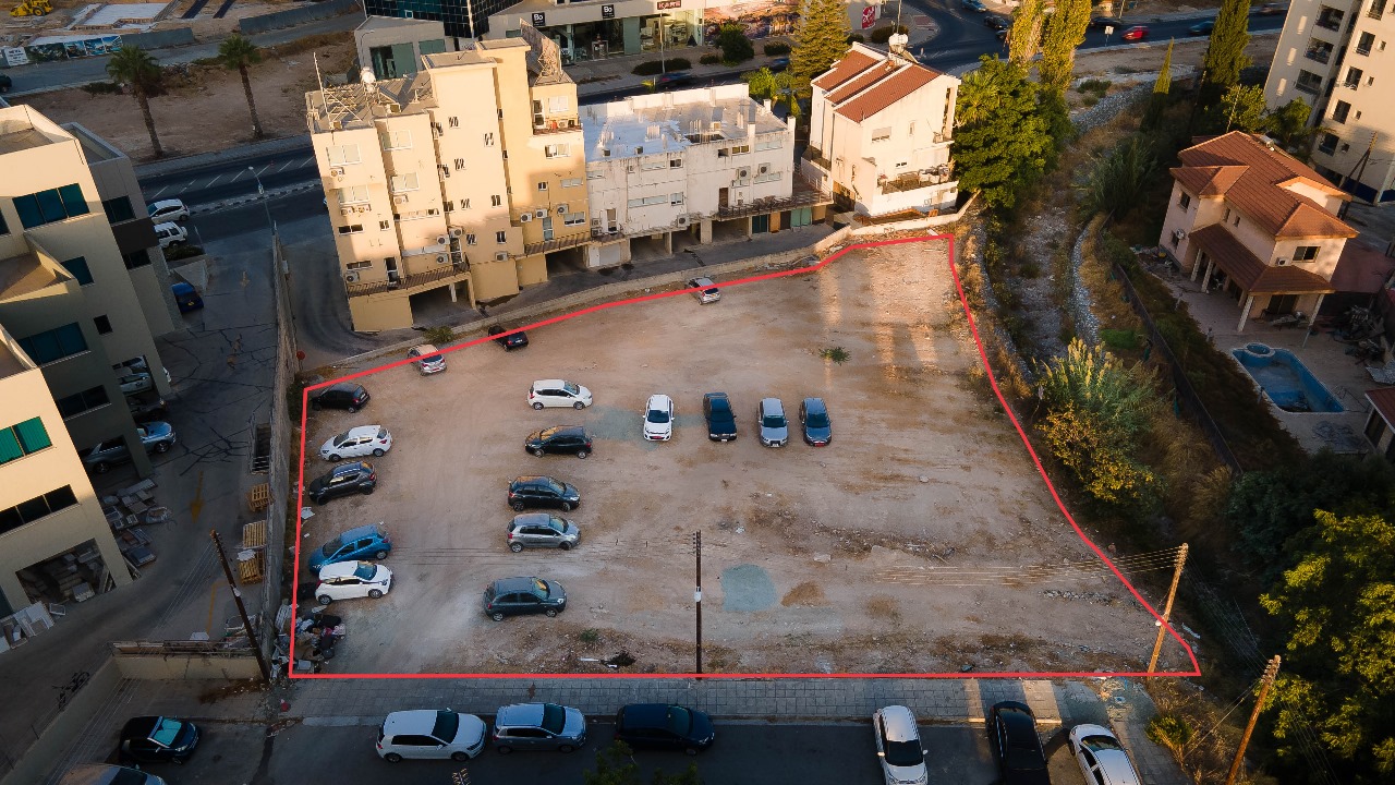  - Image 1