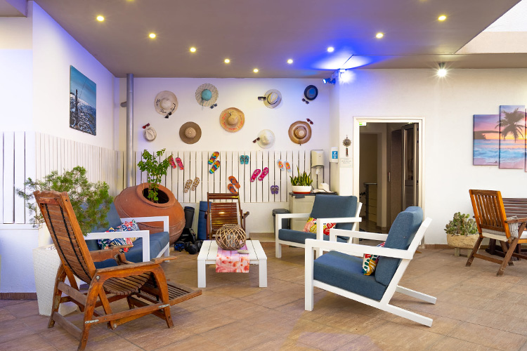Mesogios House Suites