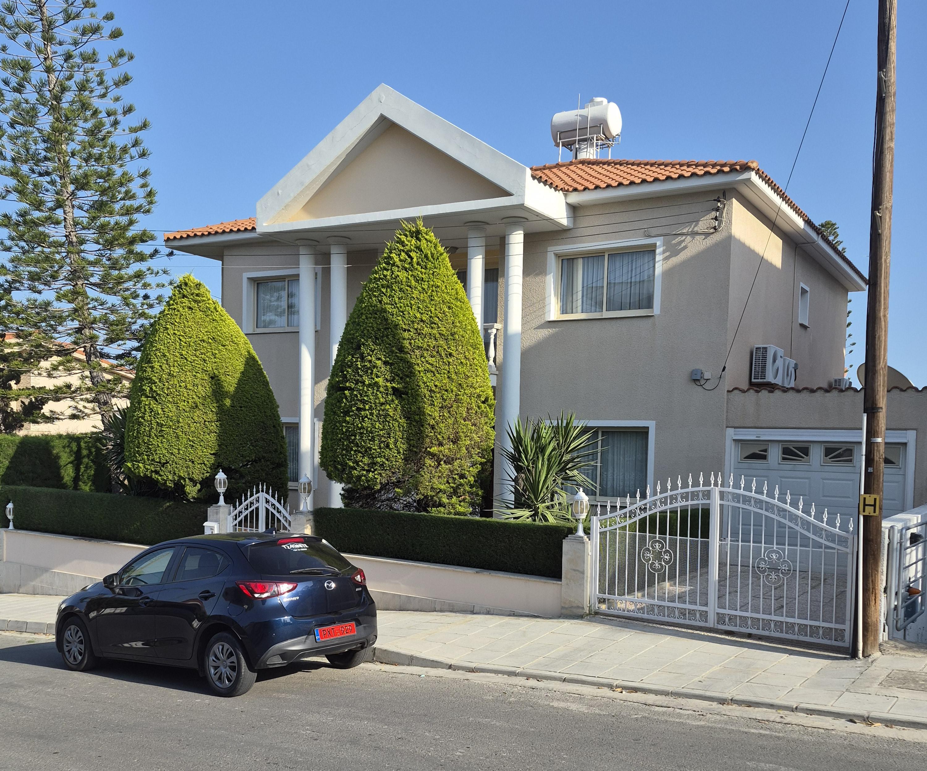  - Image 1