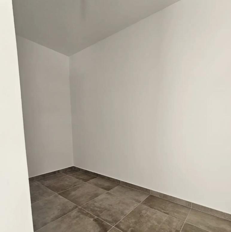 Zoe's Residences