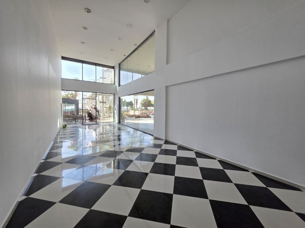  - Image 1
