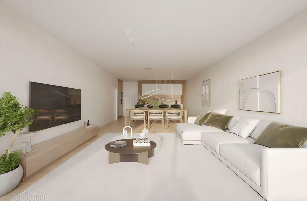  - Image 1
