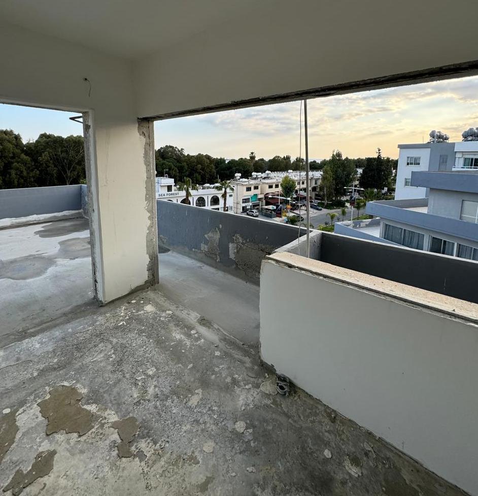  - Image 1