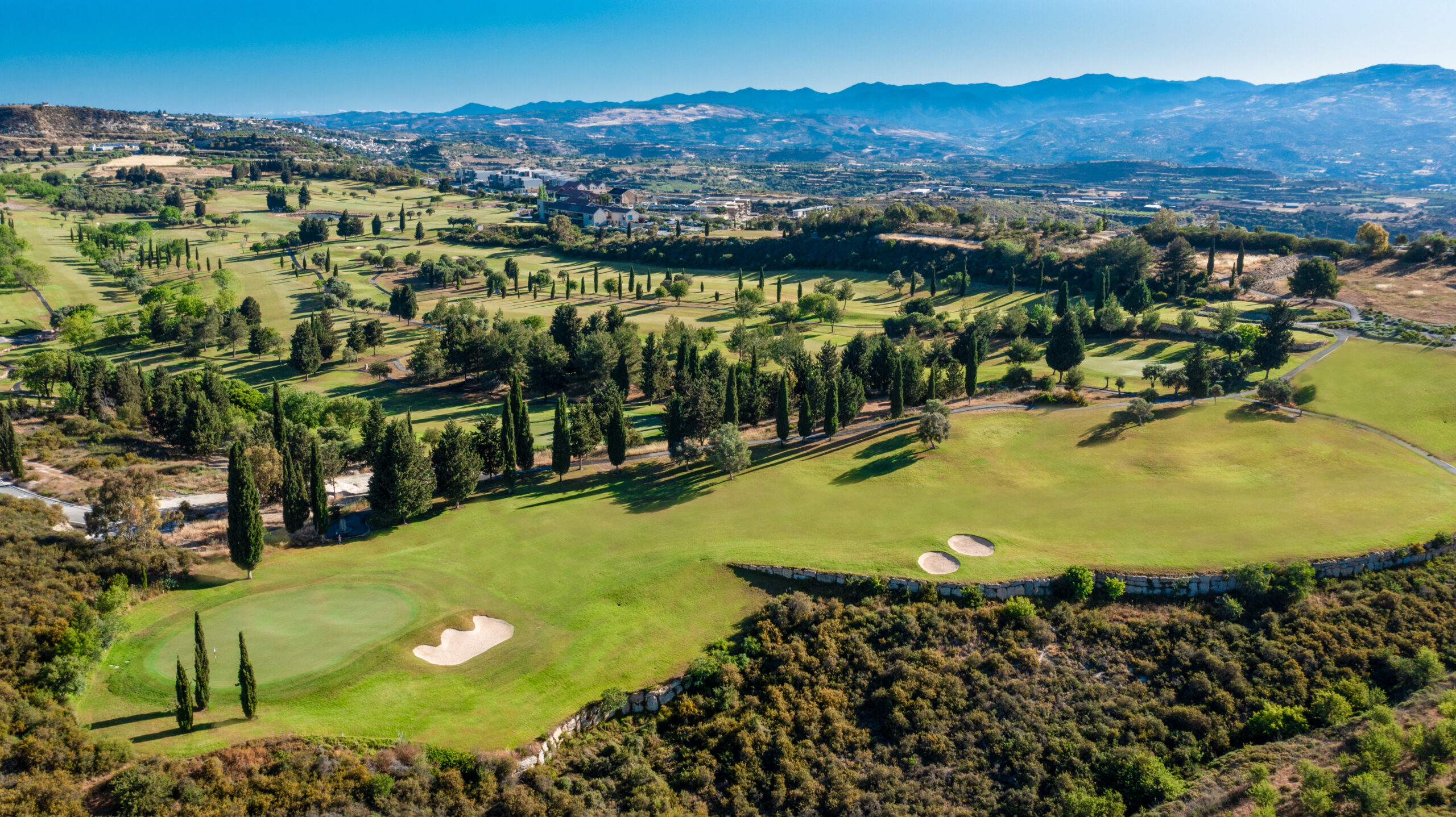 Гольф на Кипре: какой клуб выбрать — Secret Valley, Minthis Hills, Aphrodite Hills, Eléa или Limassol Greens