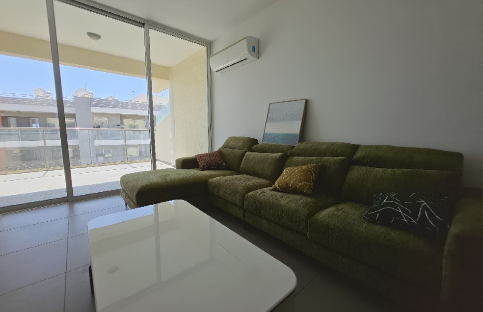 - Image 1