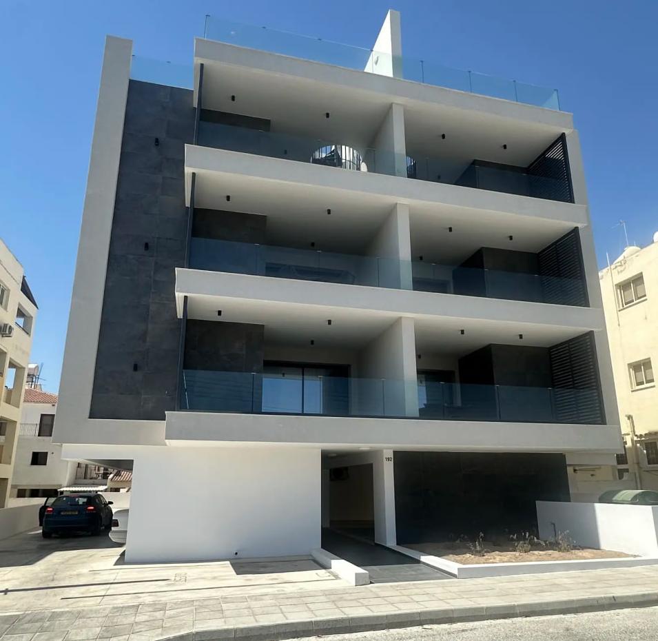  - Image 1