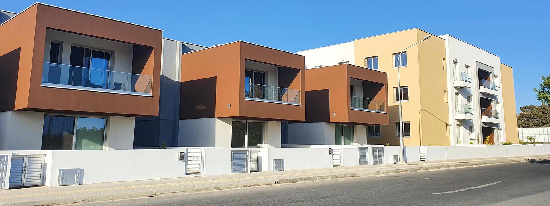 ROSE GARDENS - Modern Complex of Apartments and Villas in Paphos City Center