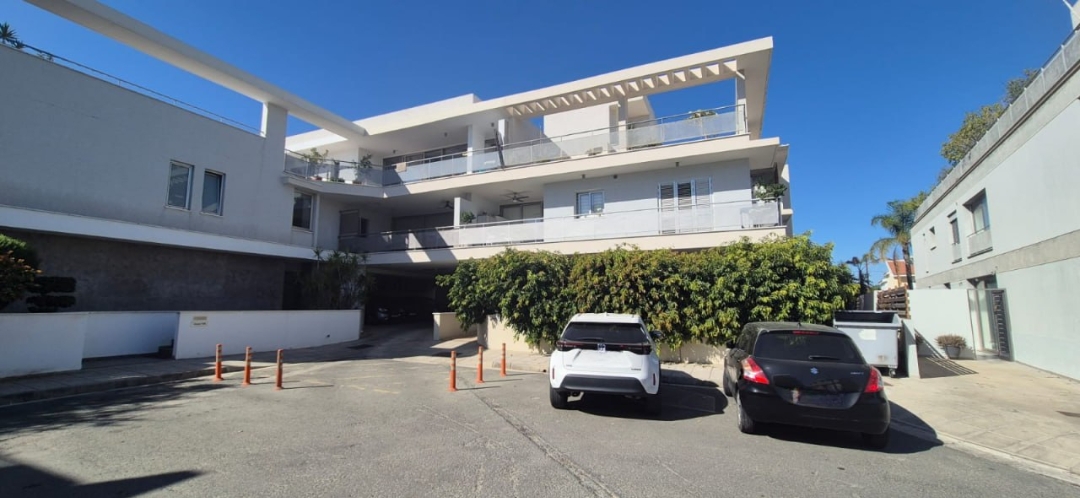 Iris Court Strovolos