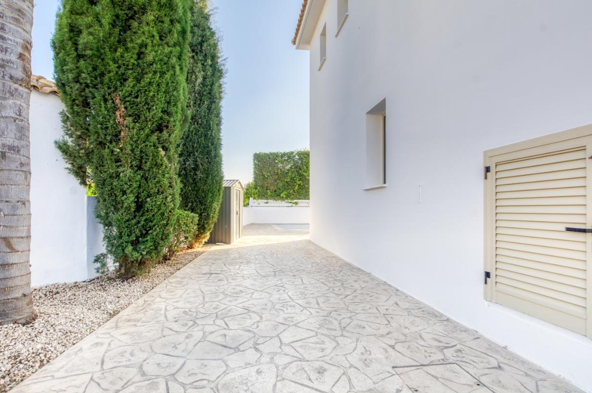 Palm Villas