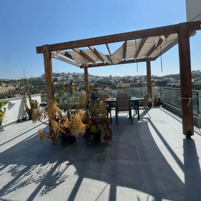  - Image 1