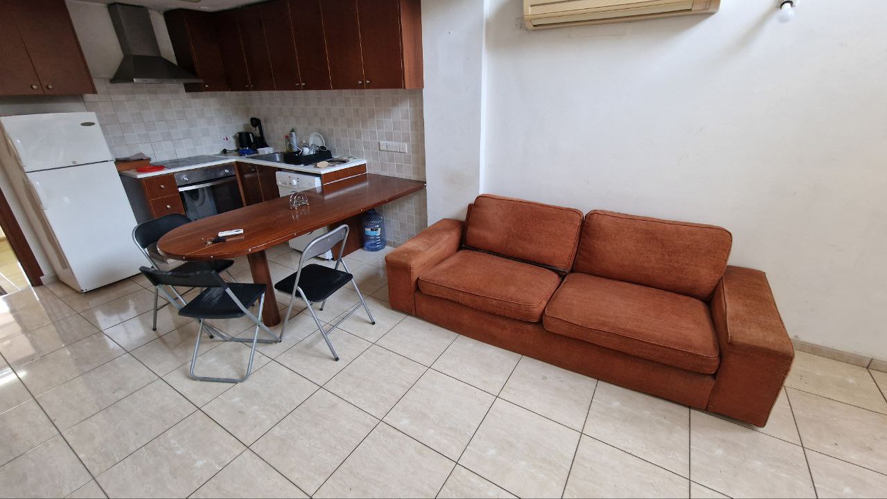 Marina Apartments 211