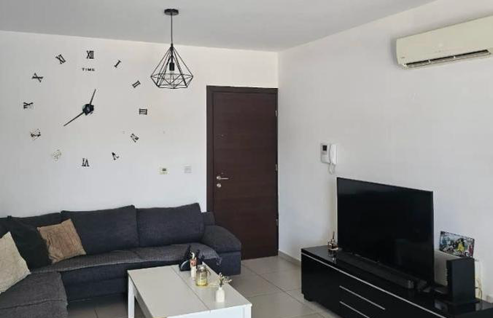  - Image 1