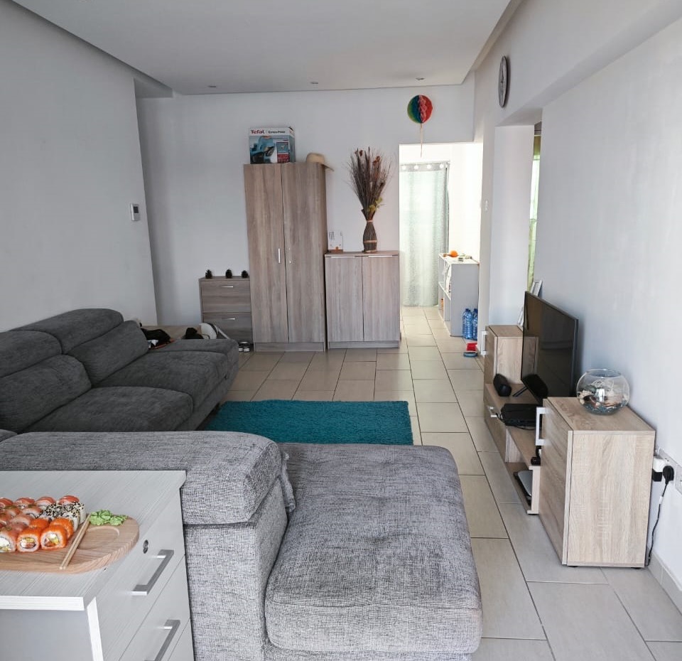  - Image 1