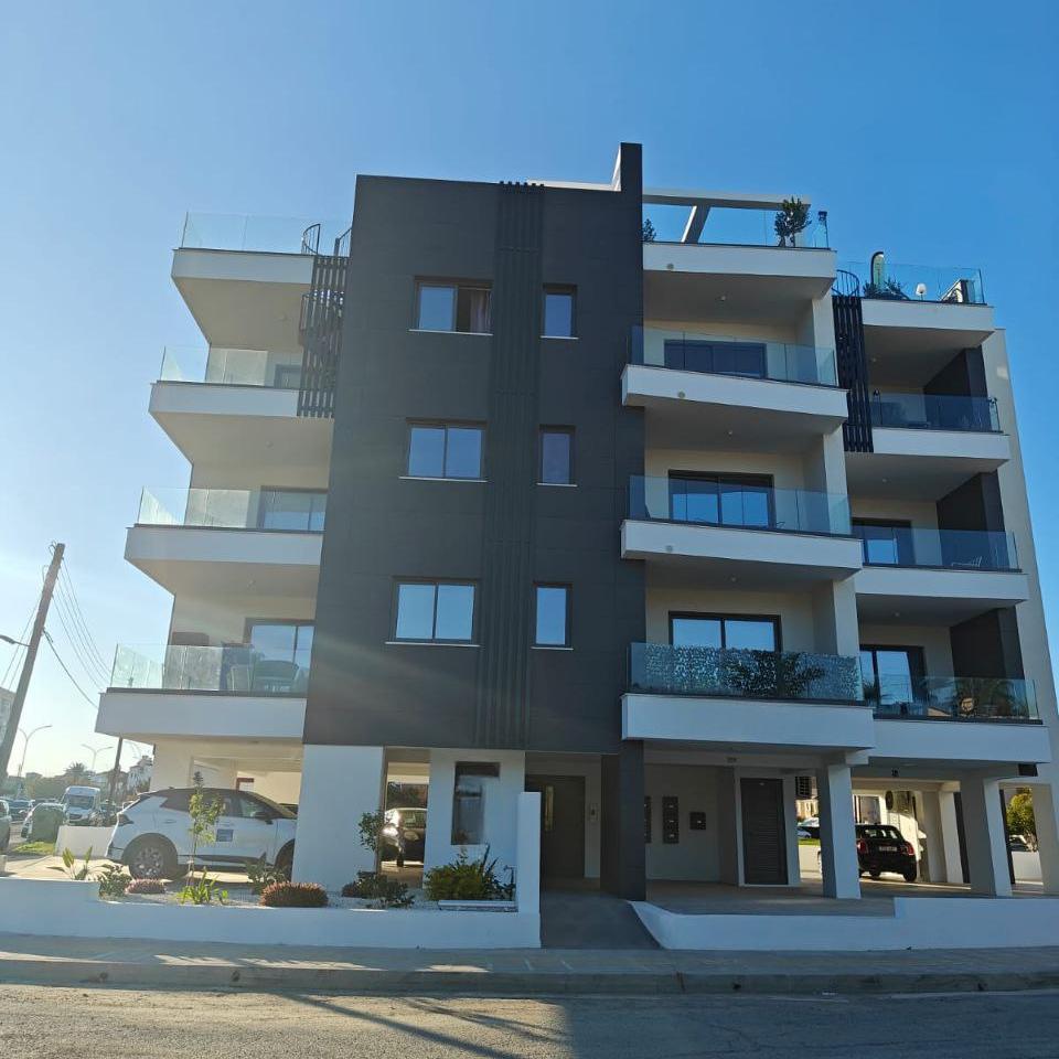  - Image 1