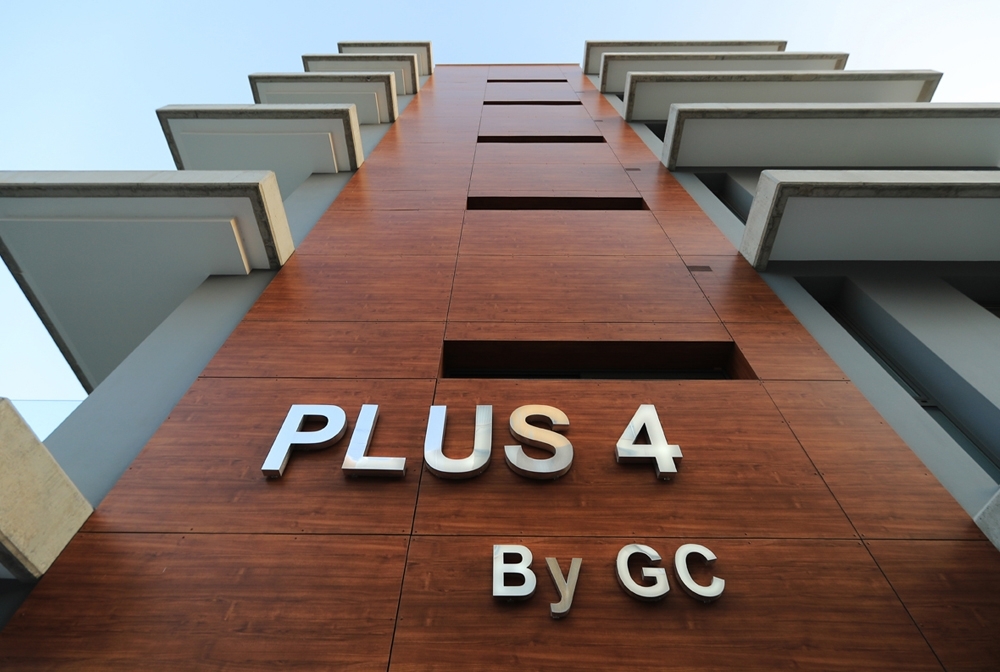 Plus 4 Residence
