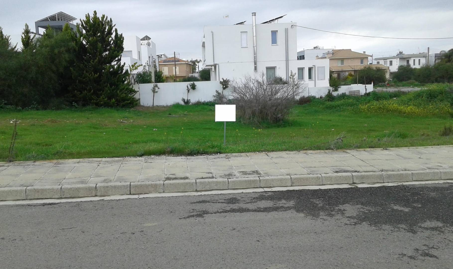 - Image 1